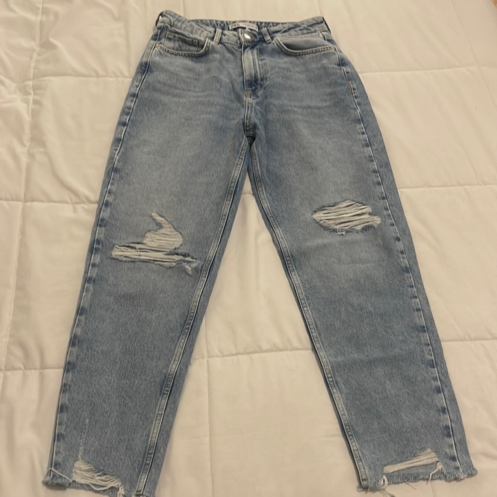 Zara Womens mom fit jeans Size 6